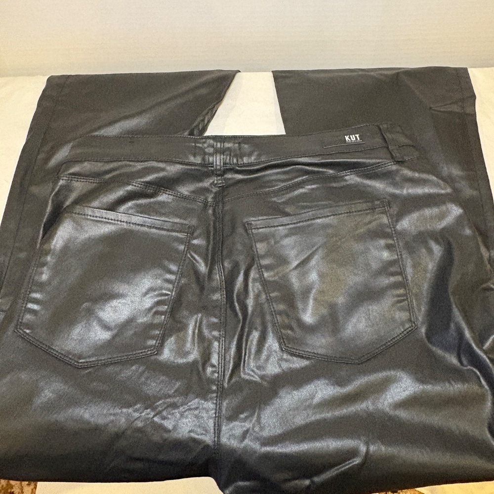 Kut From The Kloth Womens Size 16 W High Rise Fab Ab Flare Faux Black Leather